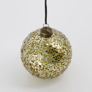Bauble, Gold