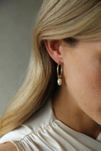 Load image into Gallery viewer, Organic Pearl Earrings
