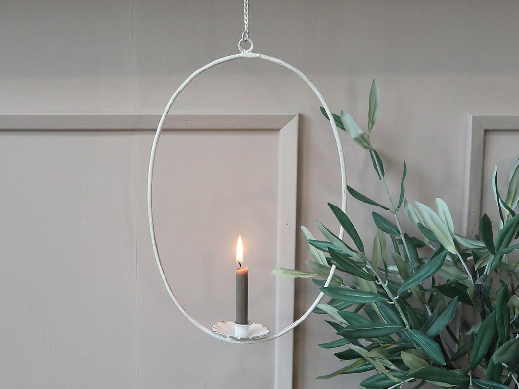 Hanging Candle Wreath
